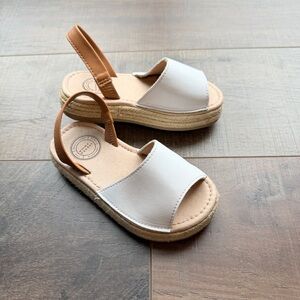 SweetHoney White and Tan Kids Sandals